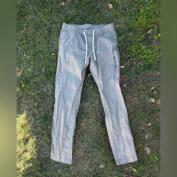 vuori ripstop army green cargo joggers - Picture 13 of 13